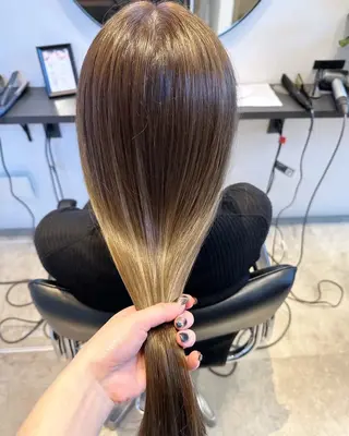 ロング es design所属・🌈 🧚‍♂️のヘアスタイル