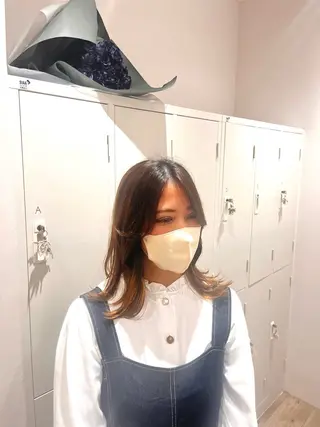 ミディアム Rosierbleu 道正のヘアスタイル