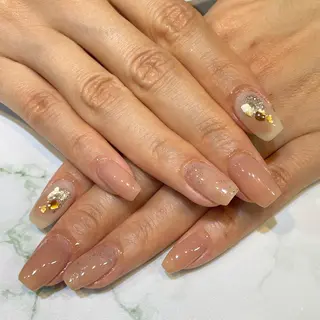 ネイル 糀屋 彩奈のネイルデザイン