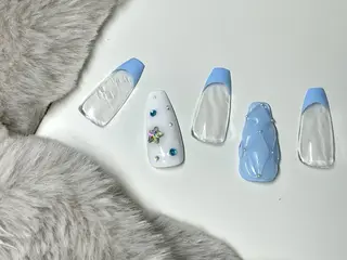 ネイル Neige所属・Neige 𓂃 aiのネイルデザイン