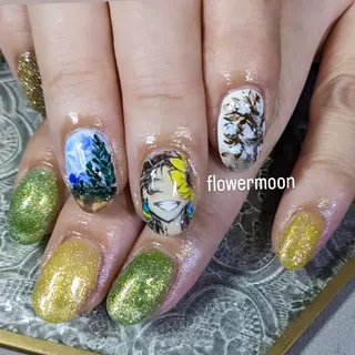 ネイル フラワー ムーンのネイルデザイン