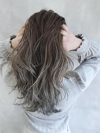 セミロング カラー MOU namba ムウナンバのヘアスタイル