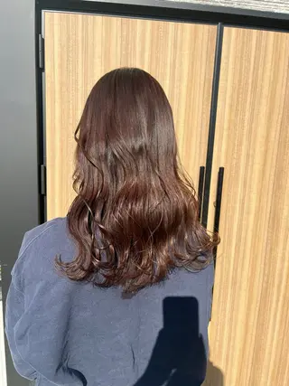 カラー 斉藤 果音のヘアスタイル