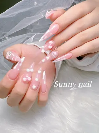 ネイル Sunnyサニー所属・桝井 春奈のネイルデザイン