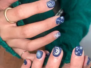 ネイル akari✨ 韓国風、メンズネイルのネイルデザイン