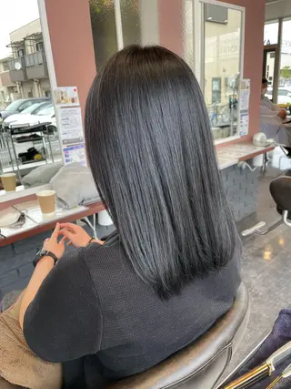 セミロング カラー TELAHAIR 副代表 菊池謙のヘアスタイル