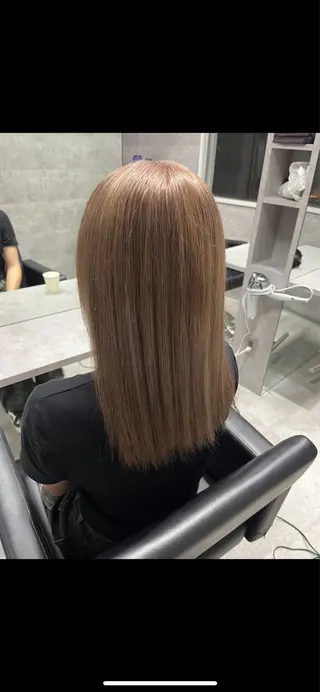 セミロング カラー 川浪 ほほみのヘアスタイル