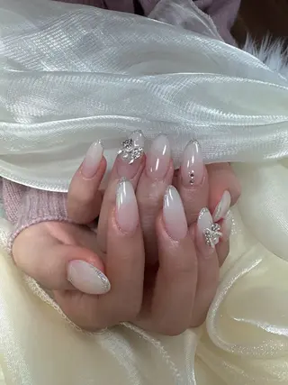 ネイル YOIネイルサロン所属・YOI ゆみのネイルデザイン