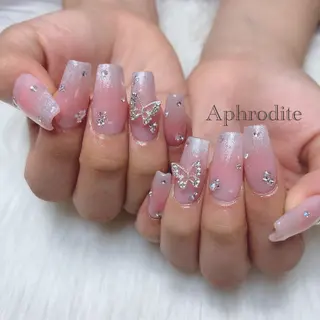 ネイル Aphrodite パラジェル認定サロンのネイルデザイン