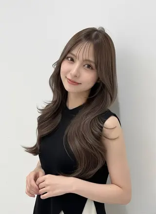 ロング カラー 赤み消し韓国ヘア レイヤー縮毛🤍渡邉のヘアスタイル