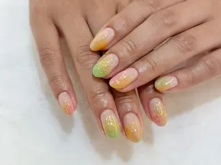 ネイル pool Yuzu🌷のネイルデザイン