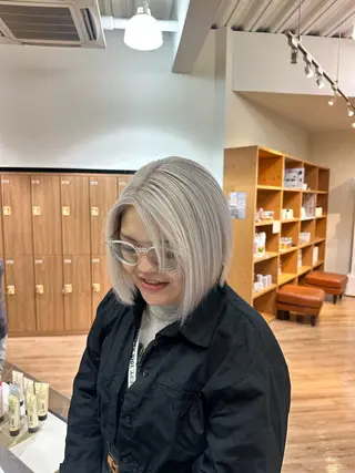 カラー ブリーチカラー/ わきたちえ🌻のヘアスタイル