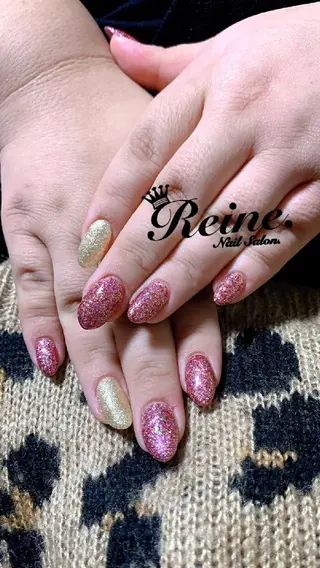ネイル Nailsalon Reine所属・玉栄 伶奈のネイルデザイン