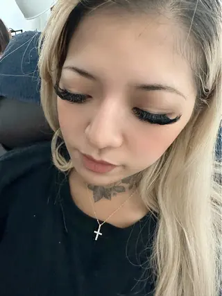 マツエク・マツパ SESUNNY セサニー SEIRAのマツエク・マツパデザイン