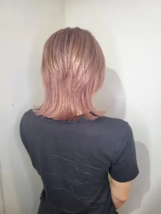 ミディアム 🇰🇷透明感×ハイ トーン🌟tomoのヘアスタイル