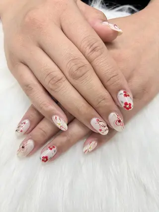 ネイル リラネイル Aikenのネイルデザイン