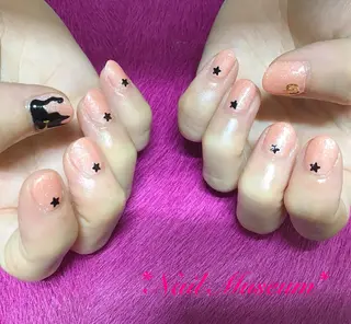 ネイル マグネットネイル💛 Hayakawaのネイルデザイン