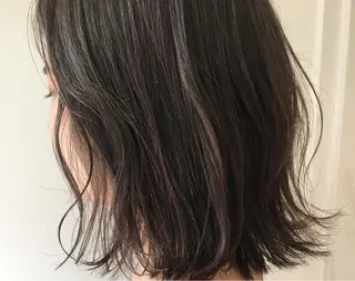 ミディアム カラー yuki hair所属・yuki watanabeのヘアスタイル