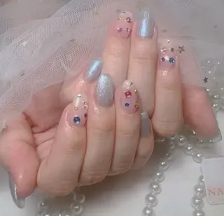ネイル 村中 ハナのネイルデザイン
