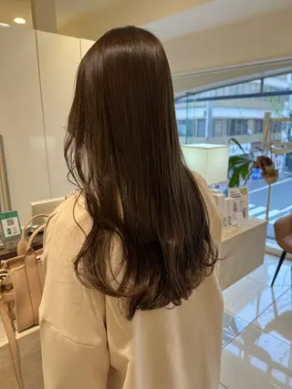 カラー 🎀ハイトーン🎀 🩶艶髪🩶YUNAのヘアスタイル