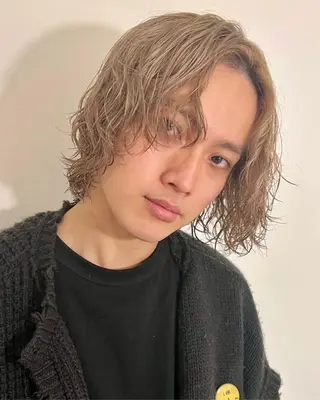 カラー メンズ メンズカット・パーマ eliasのヘアスタイル