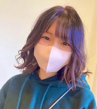 ミディアム カラー 小島 千夏のヘアスタイル