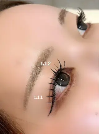 マツエク・マツパ GO TODAY SHAiRE SALON　名古屋パルコ店所属・しみず さきのマツエク・マツパデザイン