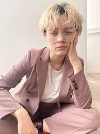 ショート カラー I know所属・木下 奈々のヘアスタイル