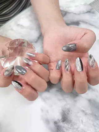 ネイル 💎ビューティサロン 湘南　RIRAN💎のネイルデザイン