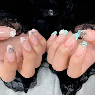 ネイル 宮澤 朱里のネイルデザイン