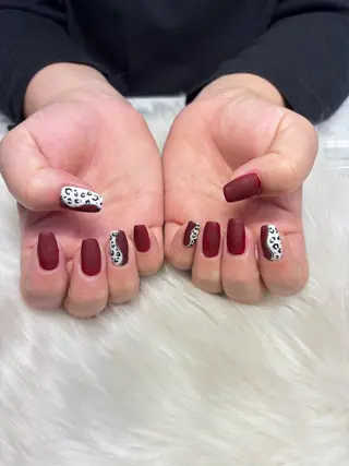 ネイル Rich to安城店所属・長坂 若菜のネイルデザイン