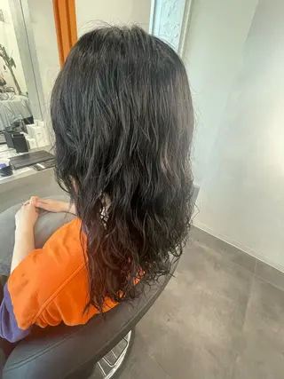 セミロング パーマ いとう このみのヘアスタイル