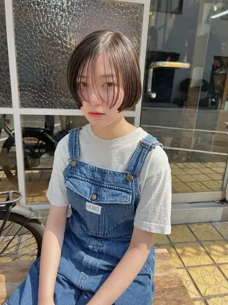 ショート ボブ/透明感カラー Fukaのヘアスタイル