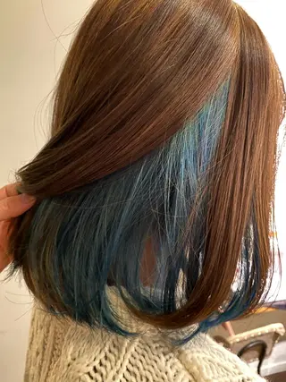 ミディアム カラー 高浜 夕海のヘアスタイル