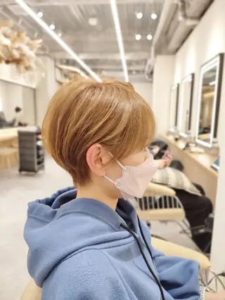 ショート Lond profil 浦和所属・【似合わせ・レイヤー ・パーマ】海気のヘアスタイル