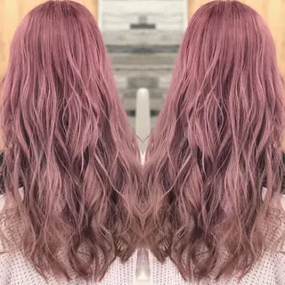 ロング カラー れん/ハイトーン /エクステ/韓国風のヘアスタイル