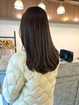 ミディアム カラー conne&riri所属・MA YUのヘアスタイル