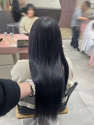 ロング 鈴木瑛里／ブロンド ベージュ／男女のヘアスタイル