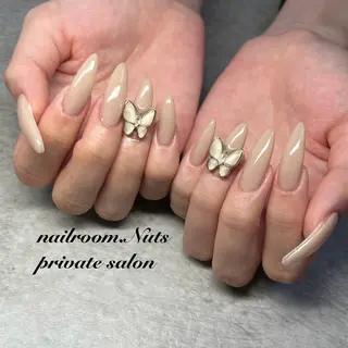 ネイル nailsalon Nutsのネイルデザイン