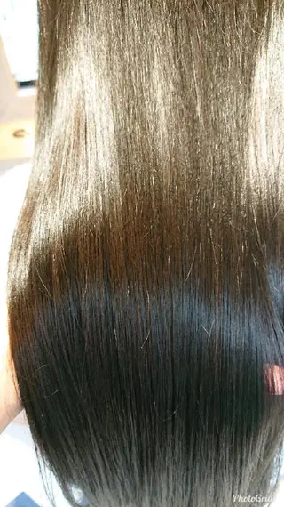 ロング alushe 岡 陽子のヘアスタイル