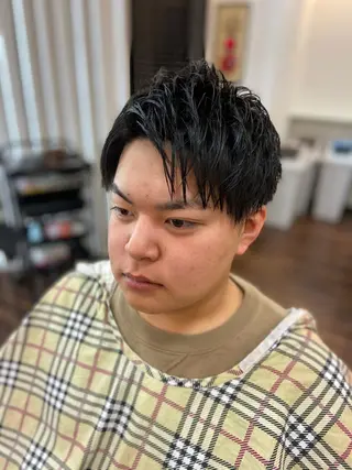 メンズ 夜に通える 理容室山崎健立のヘアスタイル