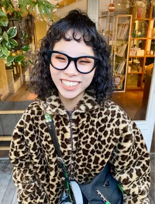 ミディアム パーマ BELLA阿部野 TOMOMIのヘアスタイル