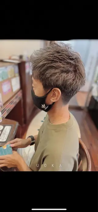 ショート カラー メンズ 福見 美保のヘアスタイル