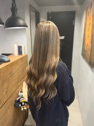 カラー SOURCE河原町 LICOのヘアスタイル