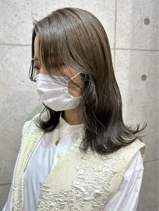 セミロング 【アイブロウもできる 美容師】和田爽良のヘアスタイル