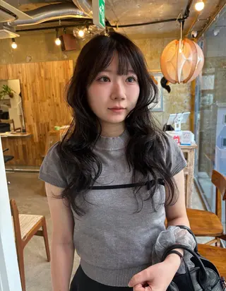 ロング 柳瀬 和香奈のヘアスタイル