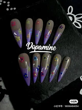 ネイル Hana  NAIL所属・新宿YISInail スカルプ専門店のネイルデザイン