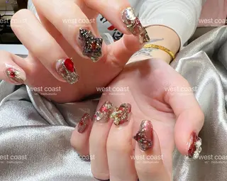 ネイル リボン、ガーリー パーツ放題専門店のネイルデザイン