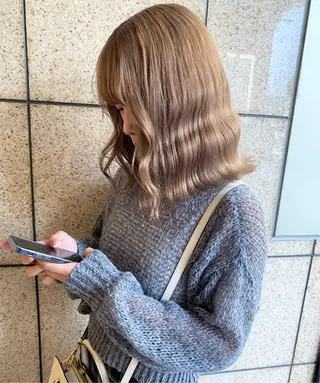 ミディアム カラー moeka レイヤー /艶カラー/韓国のヘアスタイル