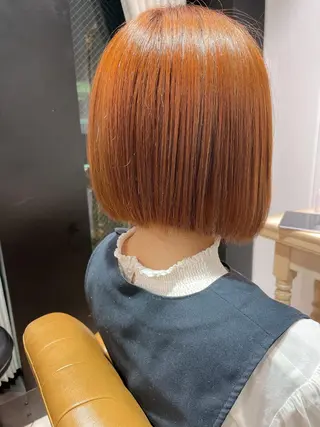 ショート カラー 栗原 瑠世のヘアスタイル